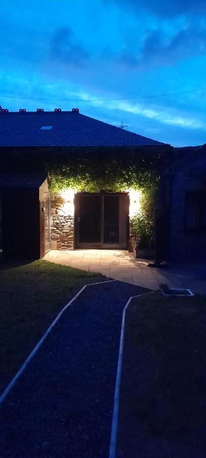 Saint Teath Wisteria Barn, Trewethen, St Teath, Nr Port Isaacヴィラ エクステリア 写真